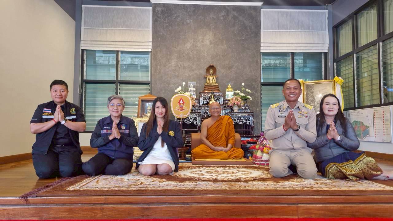 พช.เวียงเชียงรุ้ง ร่วมให้การต้อนรับ ท่านรองผู้ว่าราชการจังหวัดเชียงราย เข้ากราบนมัสการ พระราชสิริวชิโรดม เจ้าคณะจังหวัดฝ่ายธรรมยุติ เนื่องในวาระดิถีขึ้นปีใหม่ พ.ศ. 2569