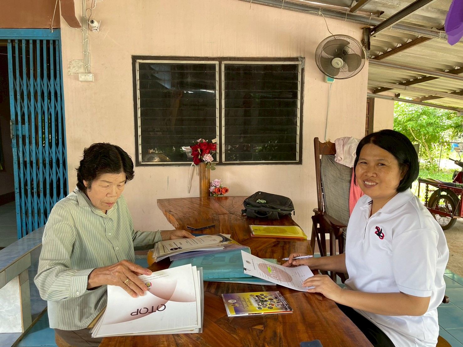 พช.เวียงเชียงรุ้ง  ลุยพื้นที่รับลงทะเบียนคัดสรรสุดยอด OTOP (OPC) ประจำปี พ.ศ. 2569