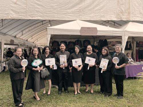 พช.เวียงเชียงรุ้ง ร่วมพิธีเปิดโครงการส่งเสริมและพัฒนาช่องทางการตลาดผลิตภัณฑ์ชุมชน ฟื้นฟูเศรษฐกิจฐานรากหลังอุทกภัย จังหวัดเชียงราย และร่วมการประชุมผู้บริหารงานพัฒนาชุมชนจังหวัดเชียงราย ครั้งที่ 8/2568